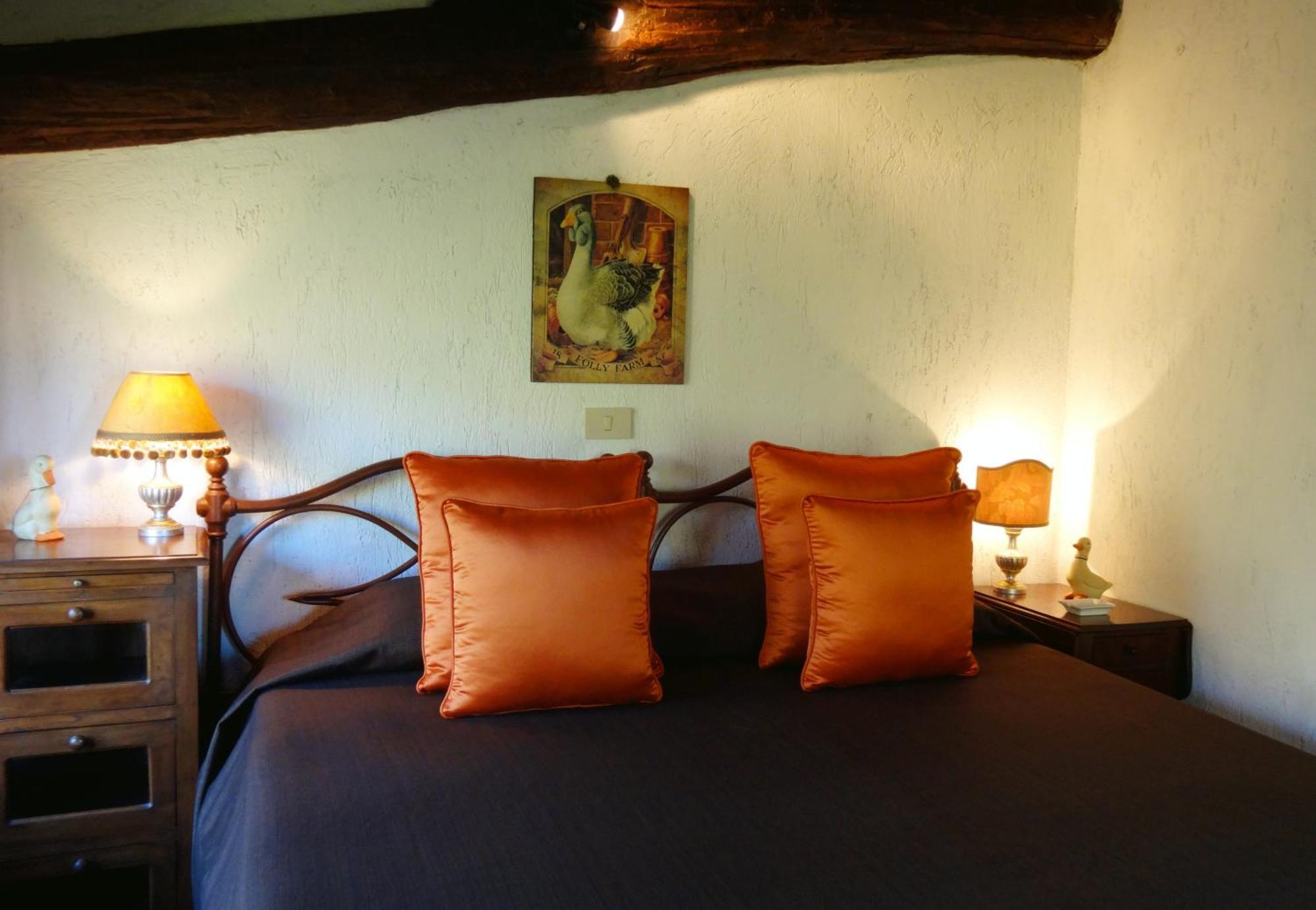 Casa Matilde Bed & Breakfast Mommio Стая снимка