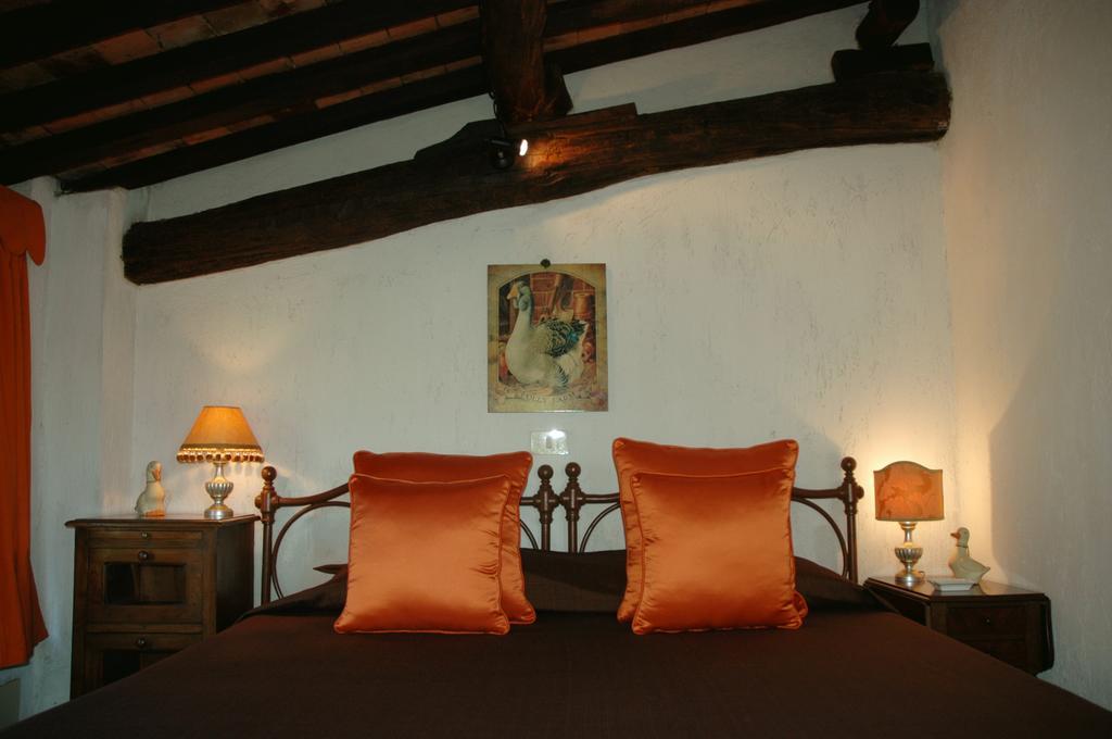 Casa Matilde Bed & Breakfast Mommio Стая снимка
